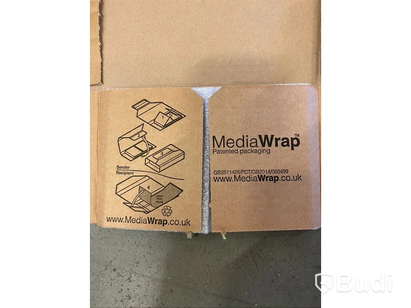 6 kartonger med MWP wellpapp kartong för media produkter